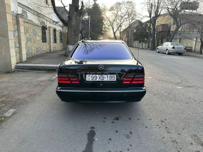 Mercedes E 240 1999, 351,000 km - 2.4 л - Tovuz