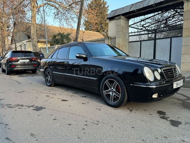 Mercedes E 240 1999, 351,000 km - 2.4 л - Tovuz