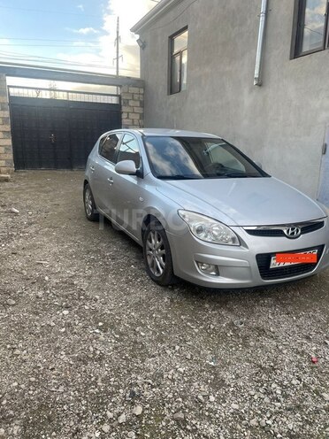 Hyundai i30 2009, 250,000 km - 2.0 л - Siyəzən