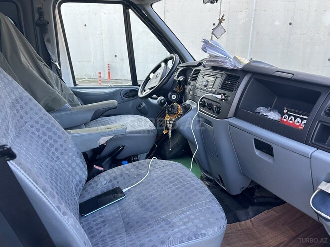 Ford Transit 2011, 260,000 km - 2.4 l - Bakı