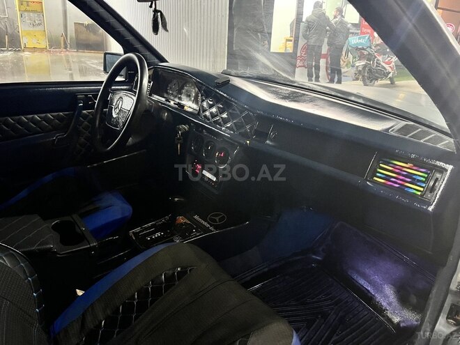 Mercedes 190 1990, 280,000 km - 2.0 l - Bakı