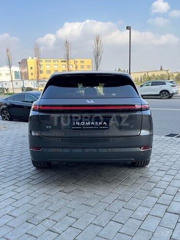 Li Auto L7-6