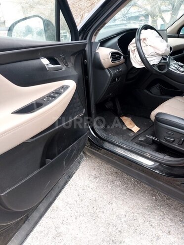 Hyundai Santa Fe 2023, 38,800 km - 1.6 л - Bakı