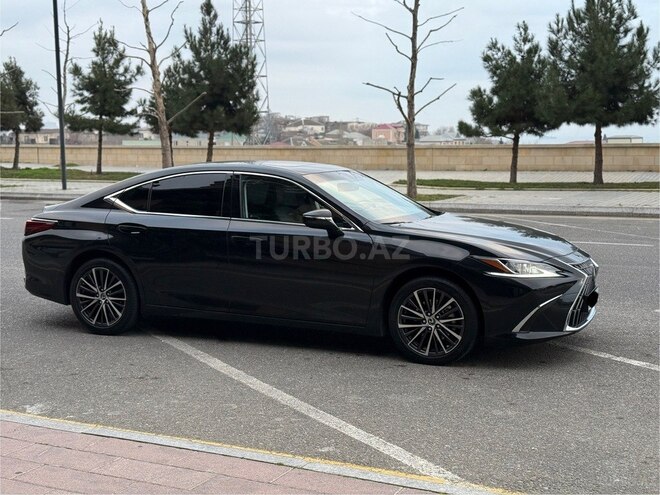 Lexus ES 200 2022, 28,000 km - 2.0 l - Bakı
