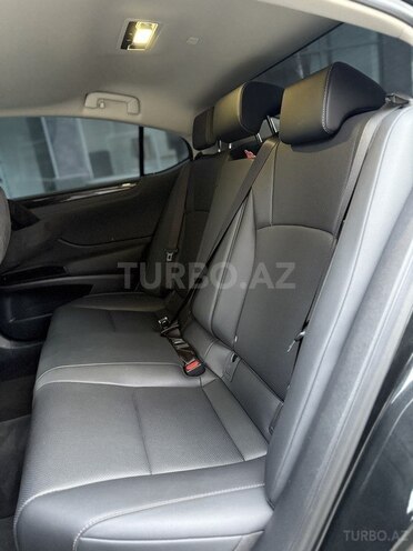 Lexus ES 200 2022, 28,000 km - 2.0 l - Bakı