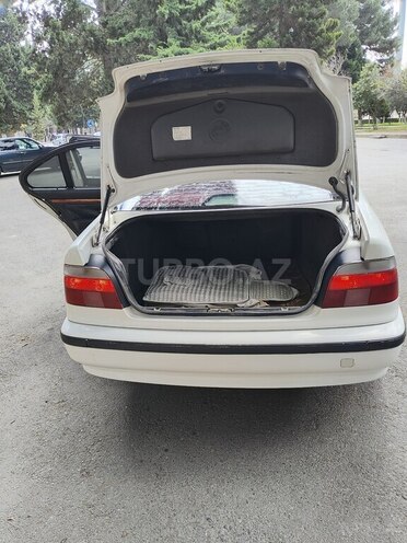 BMW 528 1996, 235,211 km - 2.8 l - Xırdalan