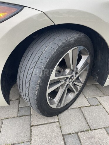 Hyundai Elantra 2018, 78,000 km - 2.0 л - Bakı