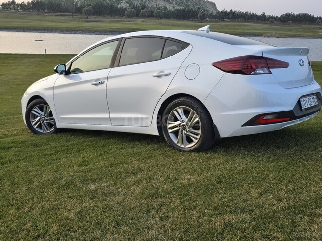 Hyundai Elantra 2019, 94,000 km - 2.0 л - Bakı