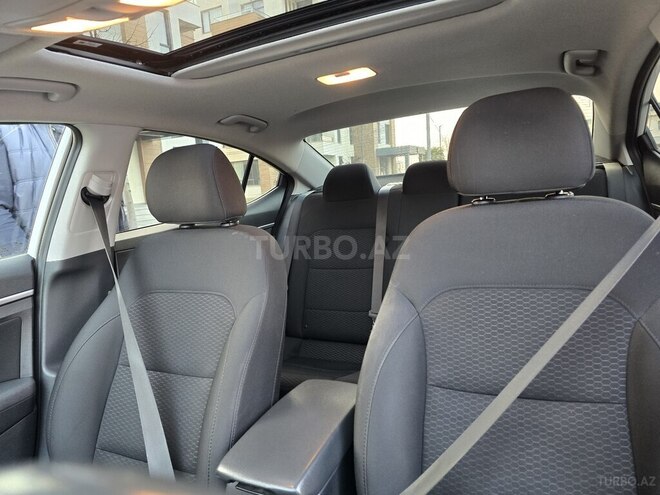 Hyundai Elantra 2019, 94,000 km - 2.0 л - Bakı