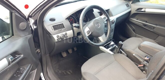 Opel Astra 2009, 200,000 km - 1.4 l - Xaçmaz