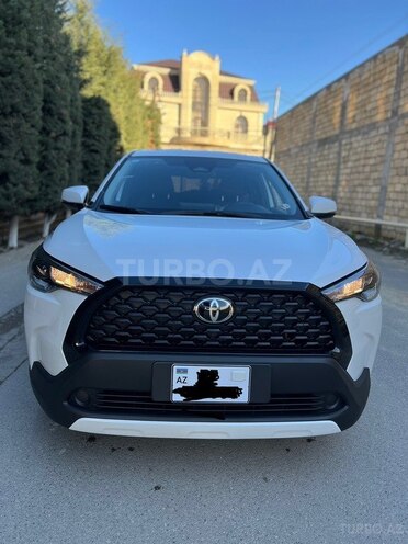 Toyota Corolla Cross 2024, 300 km - 2.0 л - Bakı