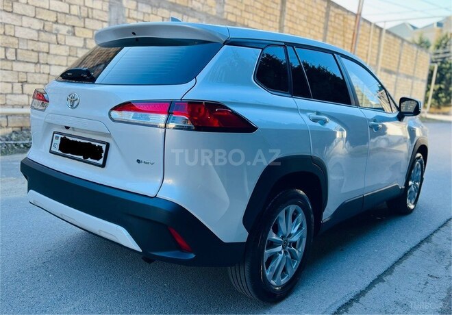 Toyota Corolla Cross 2024, 300 km - 2.0 л - Bakı