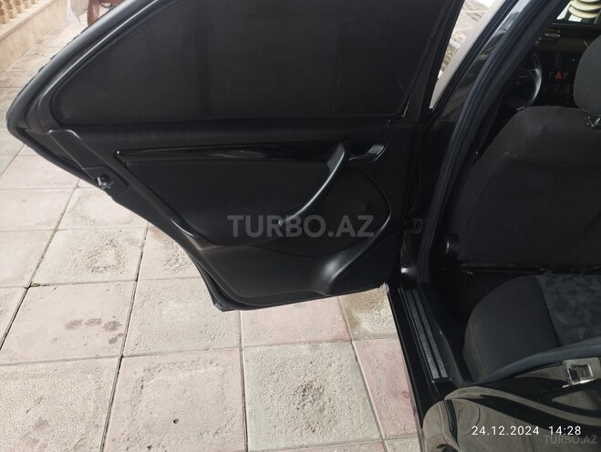 Mercedes C 180 1998, 300,000 km - 1.8 л - Ağsu