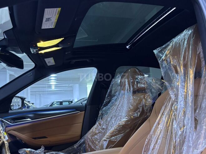 BMW 530e 2022, 427 km - 2.0 l - Bakı
