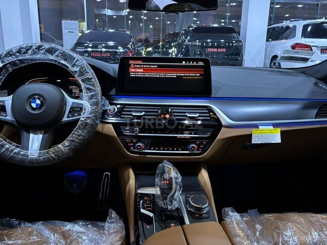 BMW 530e 2022, 427 km - 2.0 l - Bakı