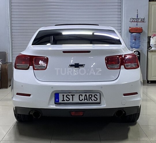 Chevrolet Malibu-9