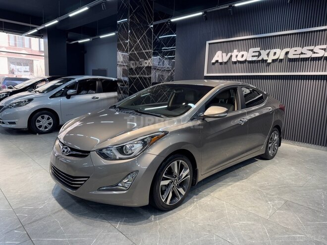 Hyundai Elantra-6