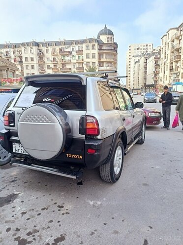 Toyota RAV4 1997, 420,550 km - 2.0 l - Xırdalan