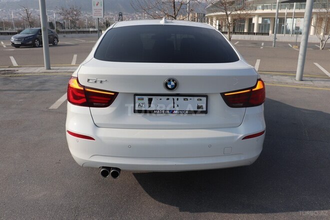 BMW  2020, 25,500 km - 2.0 l - Bakı