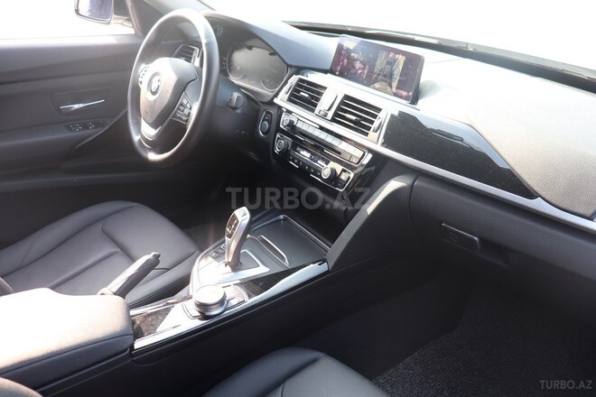 BMW  2020, 25,500 km - 2.0 l - Bakı