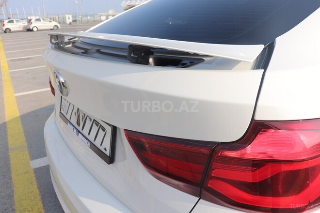 BMW  2020, 25,500 km - 2.0 l - Bakı