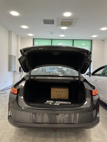 Changan Qiyuan A05 2025, 0 km - 1.5 l - Bakı