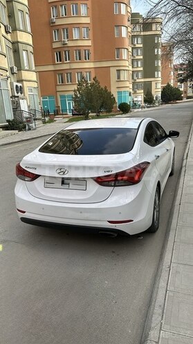 Hyundai Avante 2013, 135,000 km - 1.6 л - Bakı