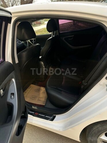 Hyundai Avante 2013, 135,000 km - 1.6 л - Bakı