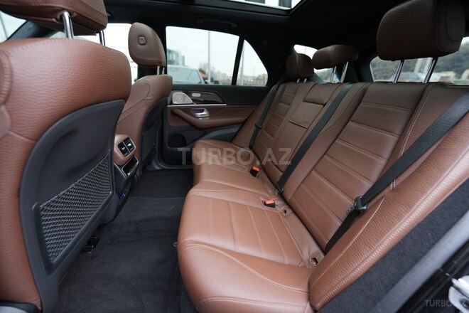 Mercedes GLE 450 4MATIC-18