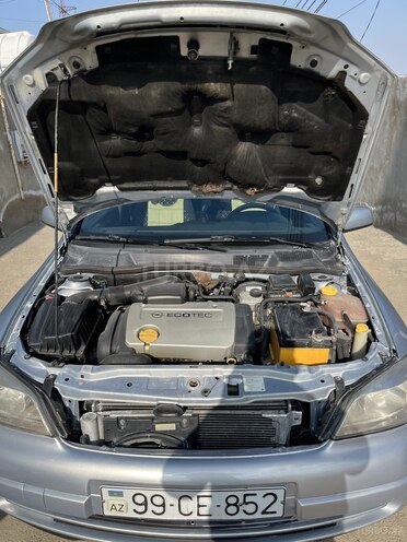 Opel Astra 2000, 250,000 km - 1.6 l - Bakı
