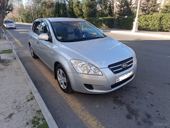 Kia Ceed 2008, 250,000 km - 1.6 l - Mingəçevir