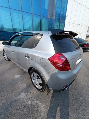 Kia Ceed 2008, 250,000 km - 1.6 l - Mingəçevir