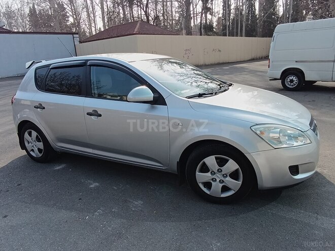 Kia Ceed 2008, 250,000 km - 1.6 l - Mingəçevir
