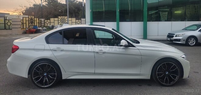 BMW 320-7