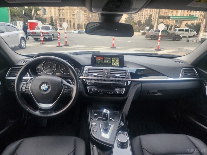 BMW 320-18