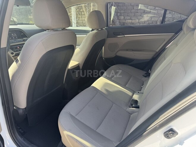 Hyundai Elantra 2016, 143,232 km - 2.0 l - Bakı