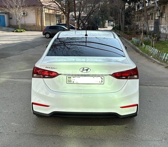 Hyundai Accent 2017, 173,000 km - 1.4 l - Bakı