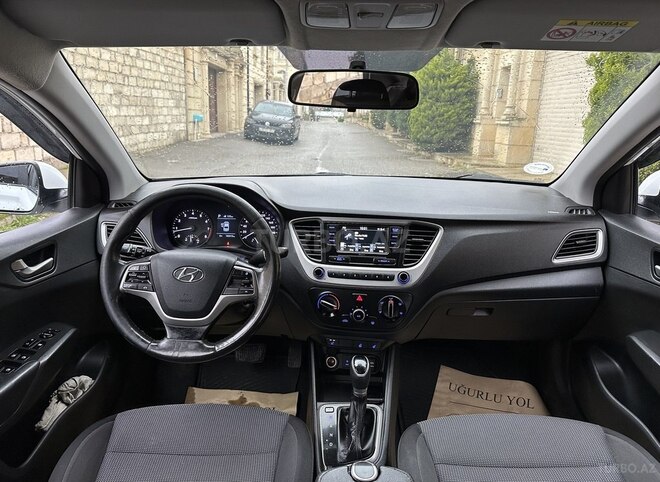 Hyundai Accent 2017, 173,000 km - 1.4 l - Bakı