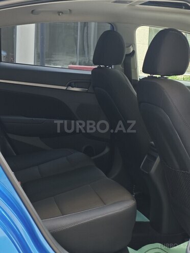 Hyundai Elantra 2017, 78,500 km - 2.0 л - Bakı