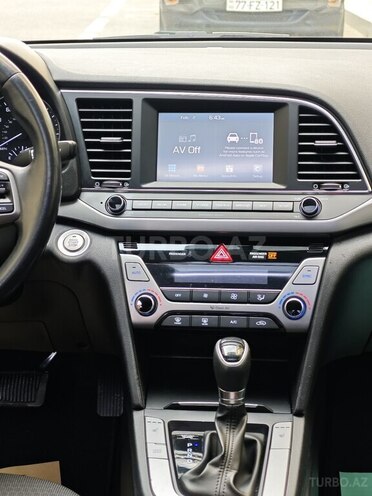 Hyundai Elantra 2017, 78,500 km - 2.0 л - Bakı