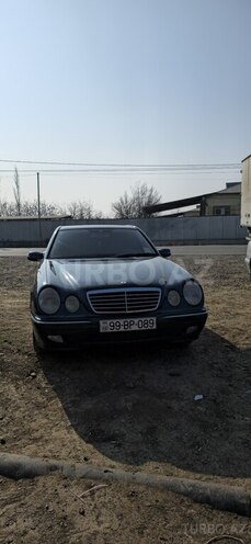 Mercedes E 220 d 2000, 689,100 km - 2.2 л - İmişli
