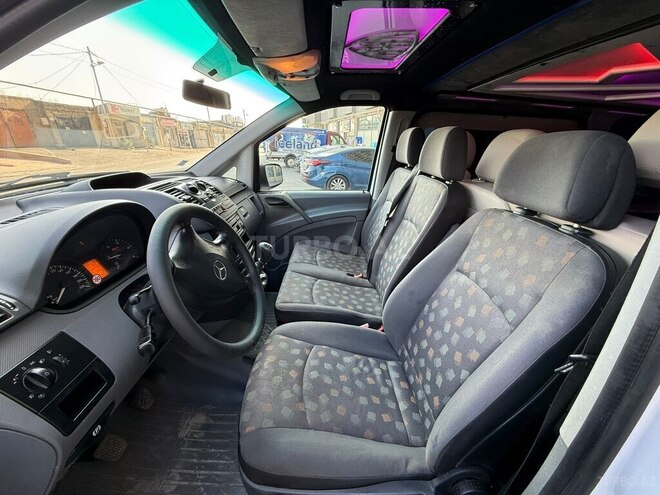 Mercedes Vito 2009, 300,000 km - 2.2 l - Bakı
