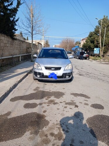 Kia Rio 2005, 275,000 km - 1.4 л - Bakı