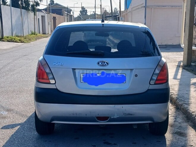 Kia Rio 2005, 275,000 km - 1.4 л - Bakı