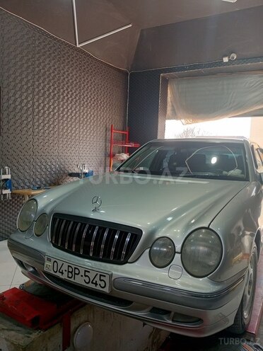 Mercedes E 220 d 1999, 250,000 km - 2.2 l - Zərdab