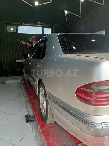 Mercedes E 220 d 1999, 250,000 km - 2.2 l - Zərdab