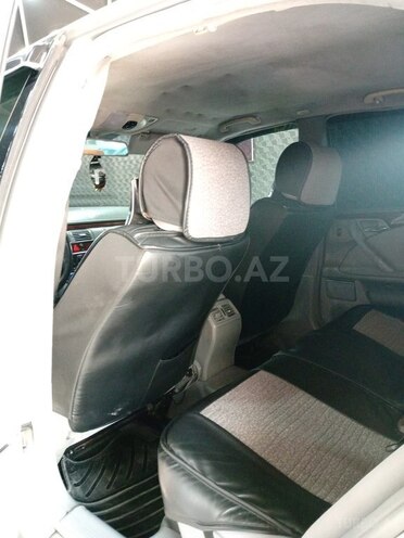 Mercedes E 220 d 1999, 250,000 km - 2.2 l - Zərdab
