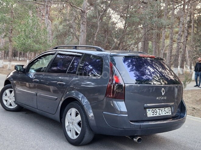 Renault Megane-16