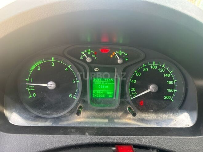 GAZ Next A32R32-40 2018, 230,000 km - 2.8 л - Bakı