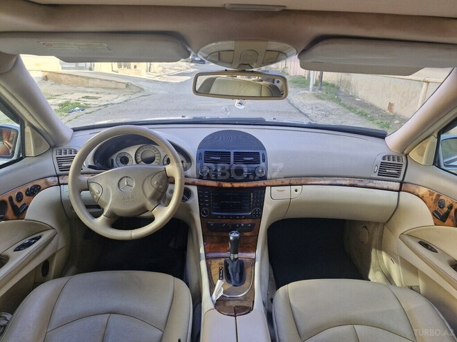 Mercedes E 320 2003, 189,000 km - 3.2 l - Bakı